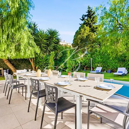 Anna For 10 People With A Pool And Garden *