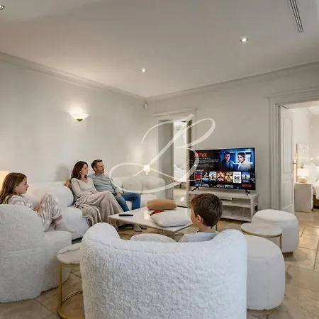 Vakantiehuis Anna For 10 People With A Pool And Garden *