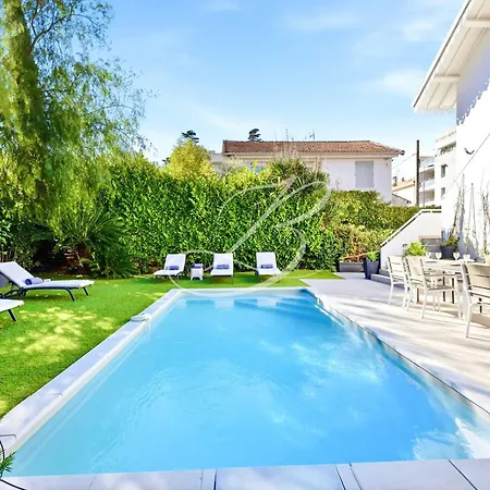 Anna For 10 People With A Pool And Garden *